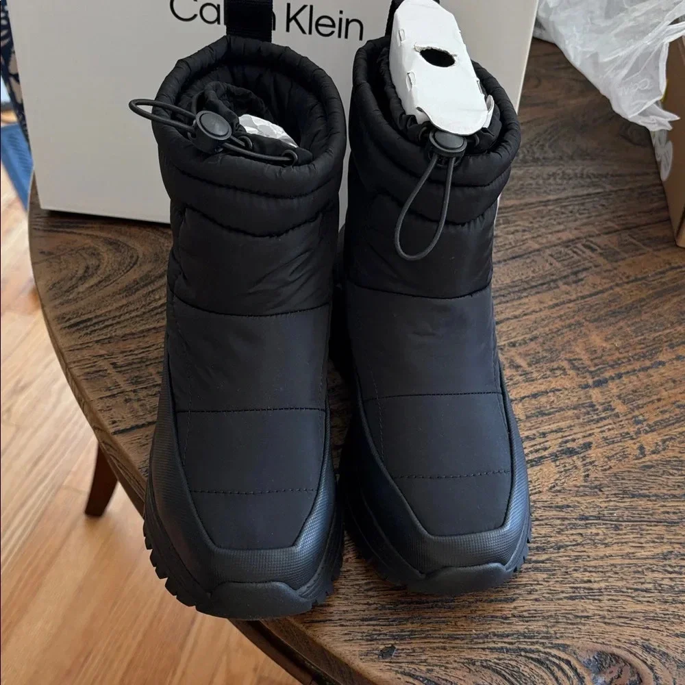 Calvin Klein Women's Black Puffer Winter Boots NELSA